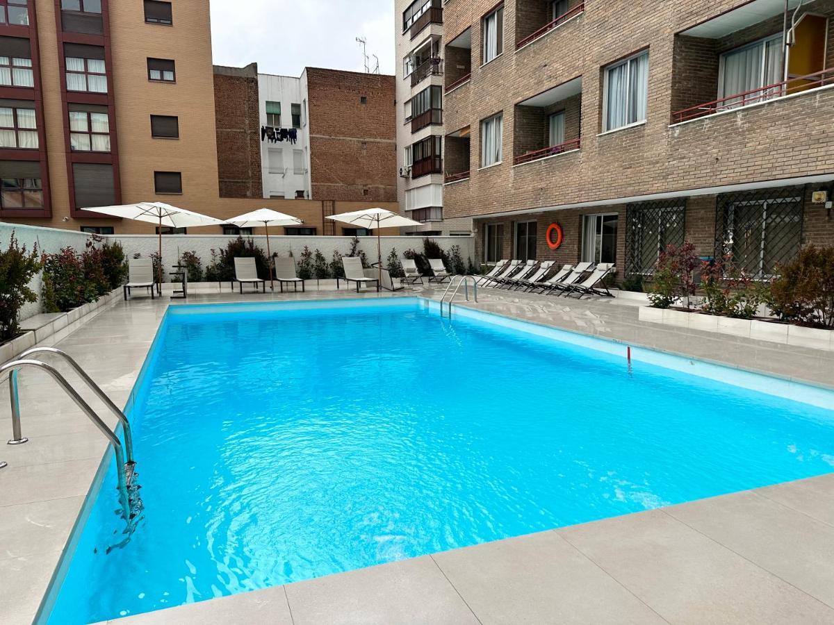 מדריד Juan Bravo Apartamento A Estrenar Con Piscina מראה חיצוני תמונה